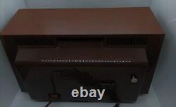 Zenith Vintage Am/Fm Tube Clock Radio Model M729