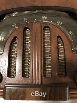 Zenith Vintage Tube Radio Table Top Works Needs Antenna Dials In On Lcal Statn