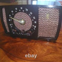 Zenith Vintage Vacuum Tube Radio Model R723 Working Item