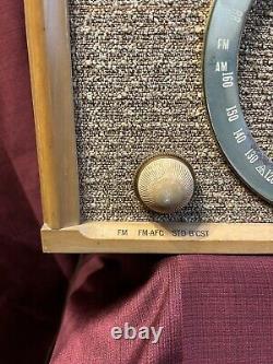 Zenith Y832 Tube Radio AM/FM Vintage Wooden High Fidelity Super Works Tested VGC