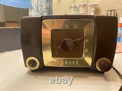 Zenith antique tube radio