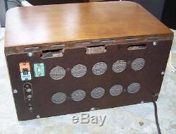Zenith model 6s439 Nice restored table radio from 1940