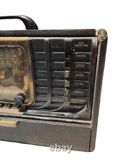 Zenith trans-oceanic vintage radio