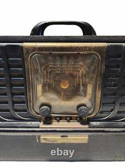 Zenith trans-oceanic vintage radio