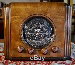 Zenith vintage Antique wood Tube cube black dial 5S126 Radio